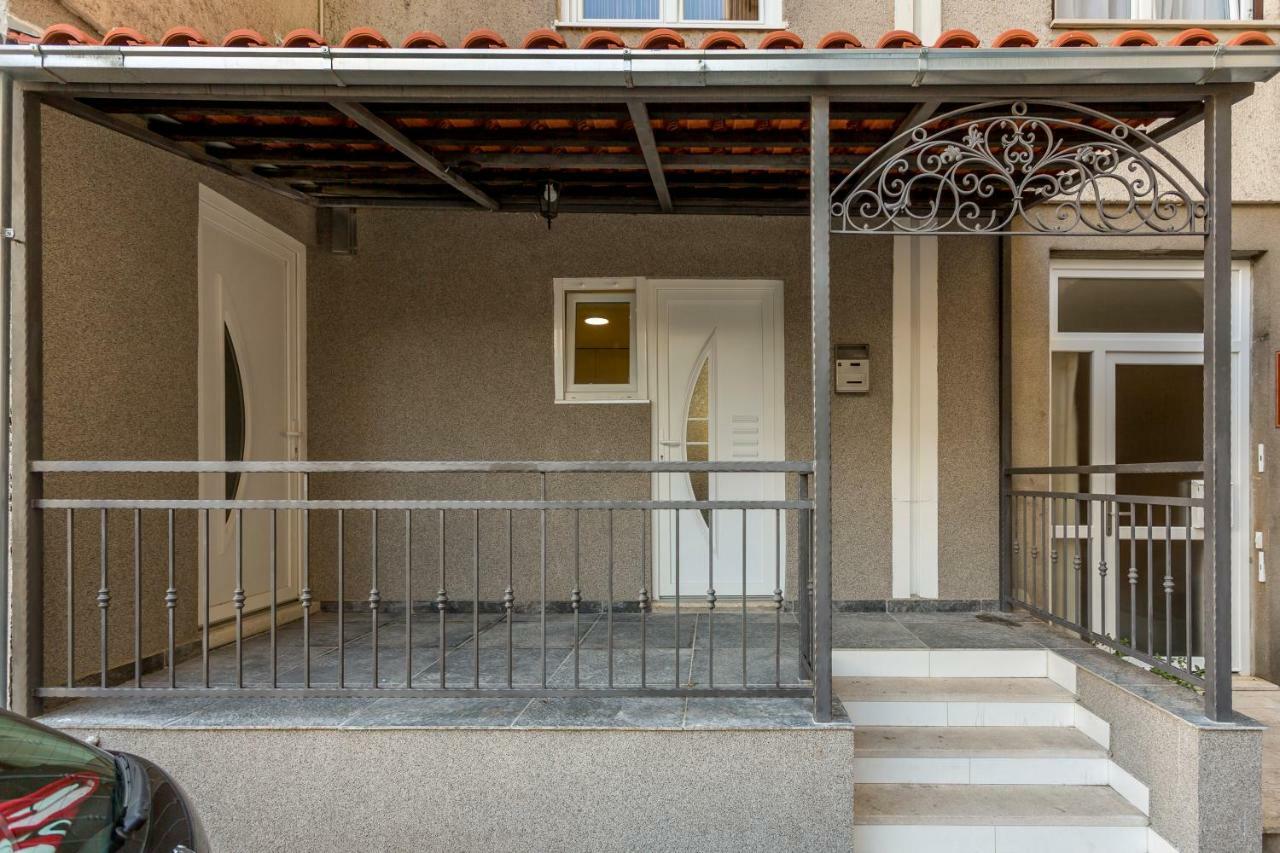 Studio Apartment Nikol Split Exterior photo